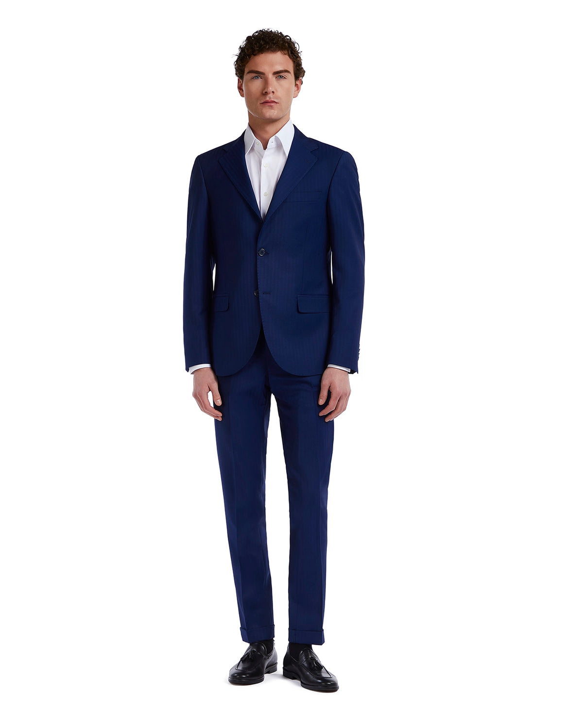 Navy blue tailored suit for men, featuring a modern fit with single-breasted blazer and matching trousers.