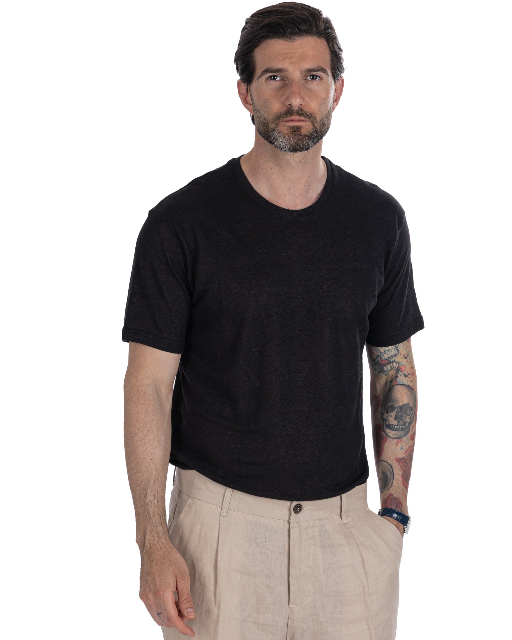 T-shirt Felix in puro lino nera