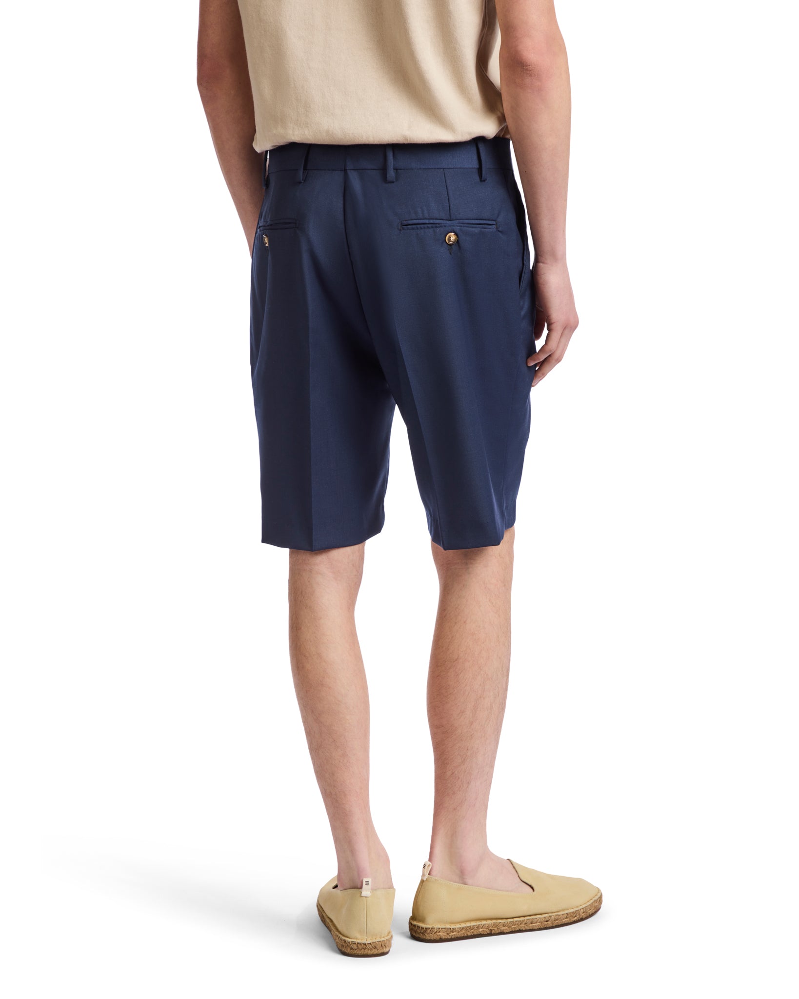 Bermuda Colton vita alta con pinces blu