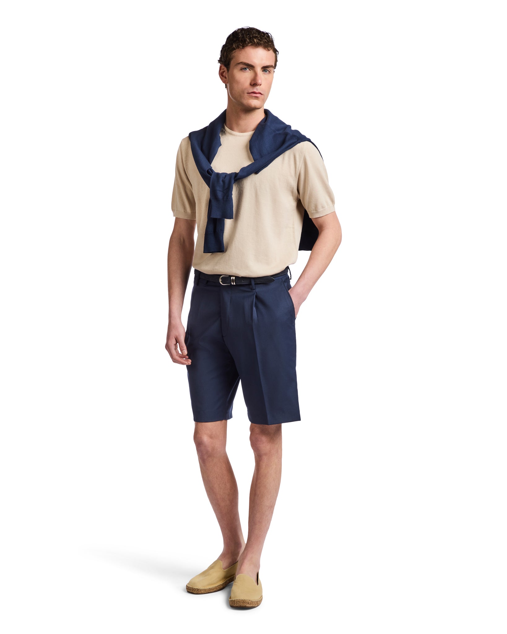 Bermuda Colton vita alta con pinces blu
