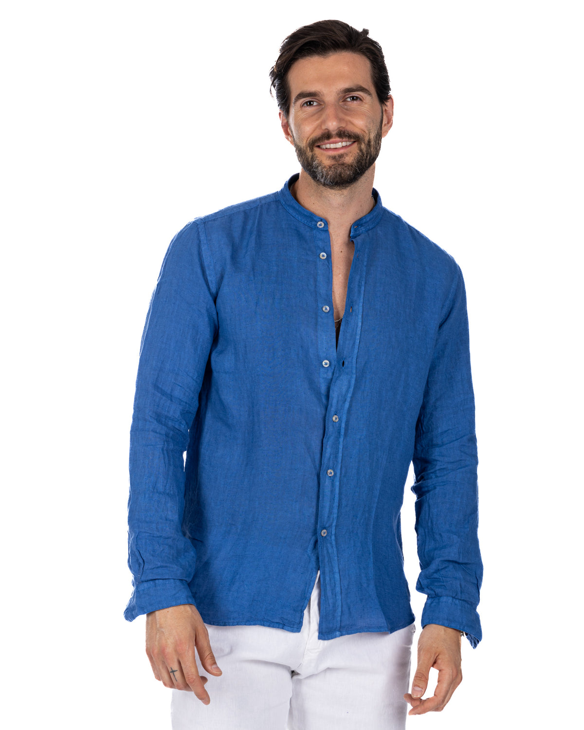 Men's blue linen long-sleeve shirt with mandarin collar and button front, casual summer style.