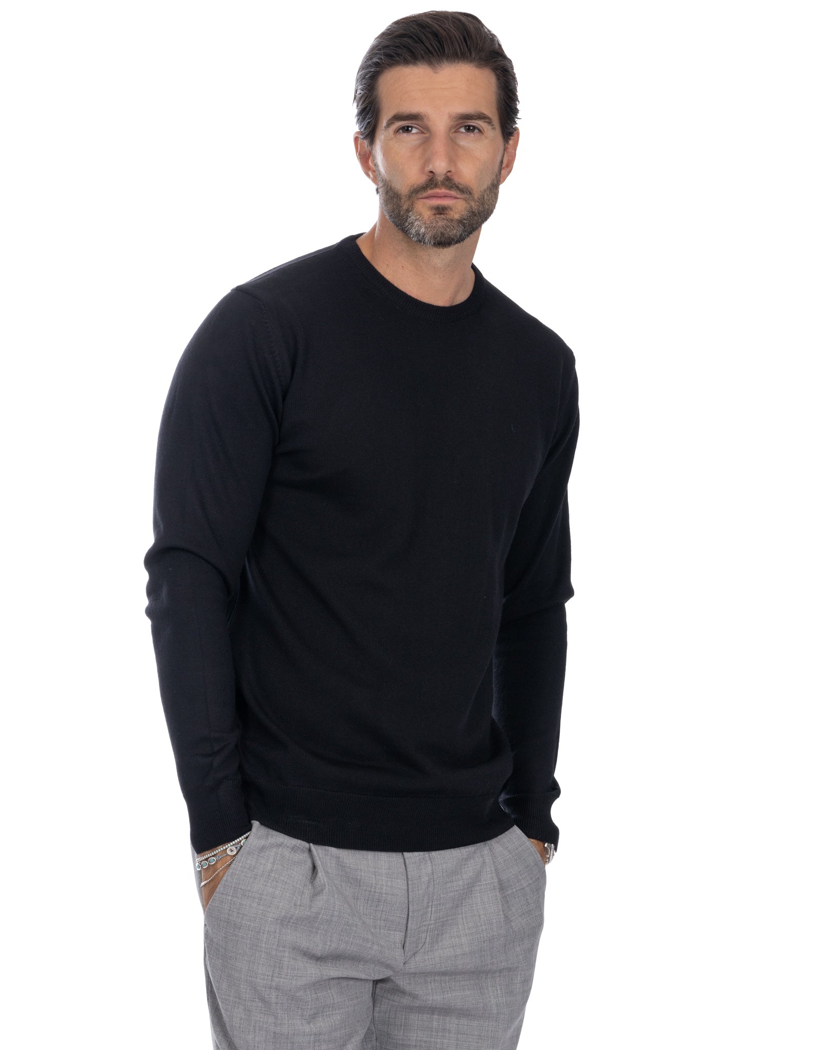 Girocollo Furore in lana merino Tollegno nero